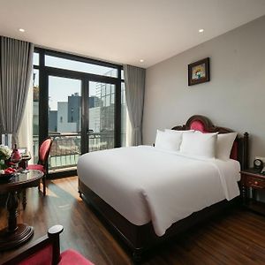 Serene Central Hotel